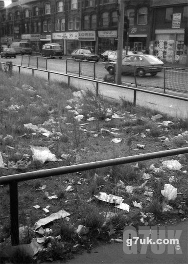 Litter in Longsight, October 1986. The corner of Stockport Road and Stanley Grove.